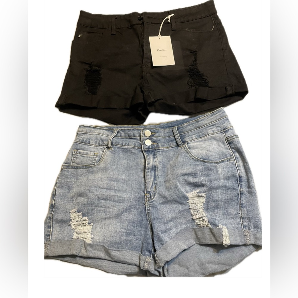 Women’s Jean shorts. Size 11. Kancan and boutique